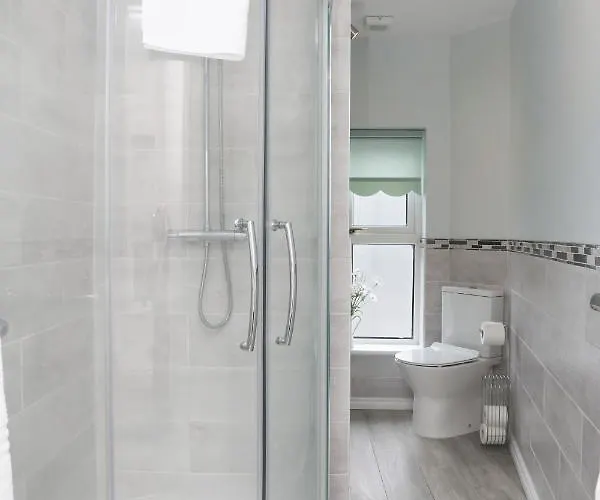 3 Bed House Дом отдыха